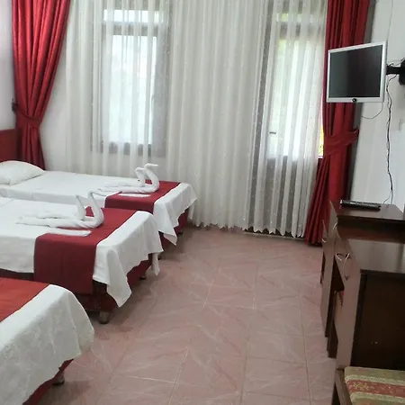 酒店 Unlu 厄吕代尼兹