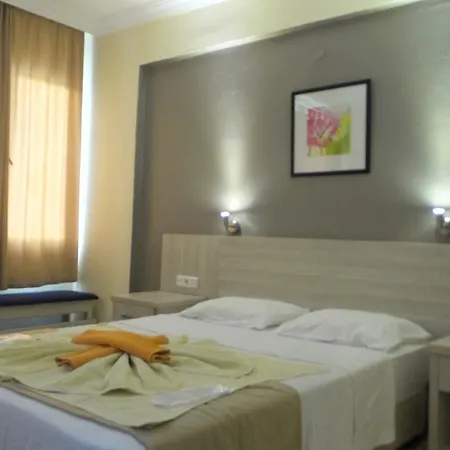 酒店 Unlu 厄吕代尼兹