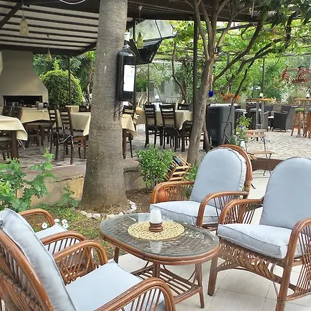 Unlu 2* 厄吕代尼兹