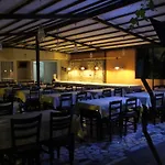 Unlu Hotel