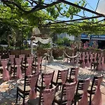 Unlu Hotel